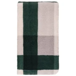B&M Highland Green Check Sherpa Doublesided Throw -Cheap Warm House Furnish Store 388770 highland green check sherpa throw 2